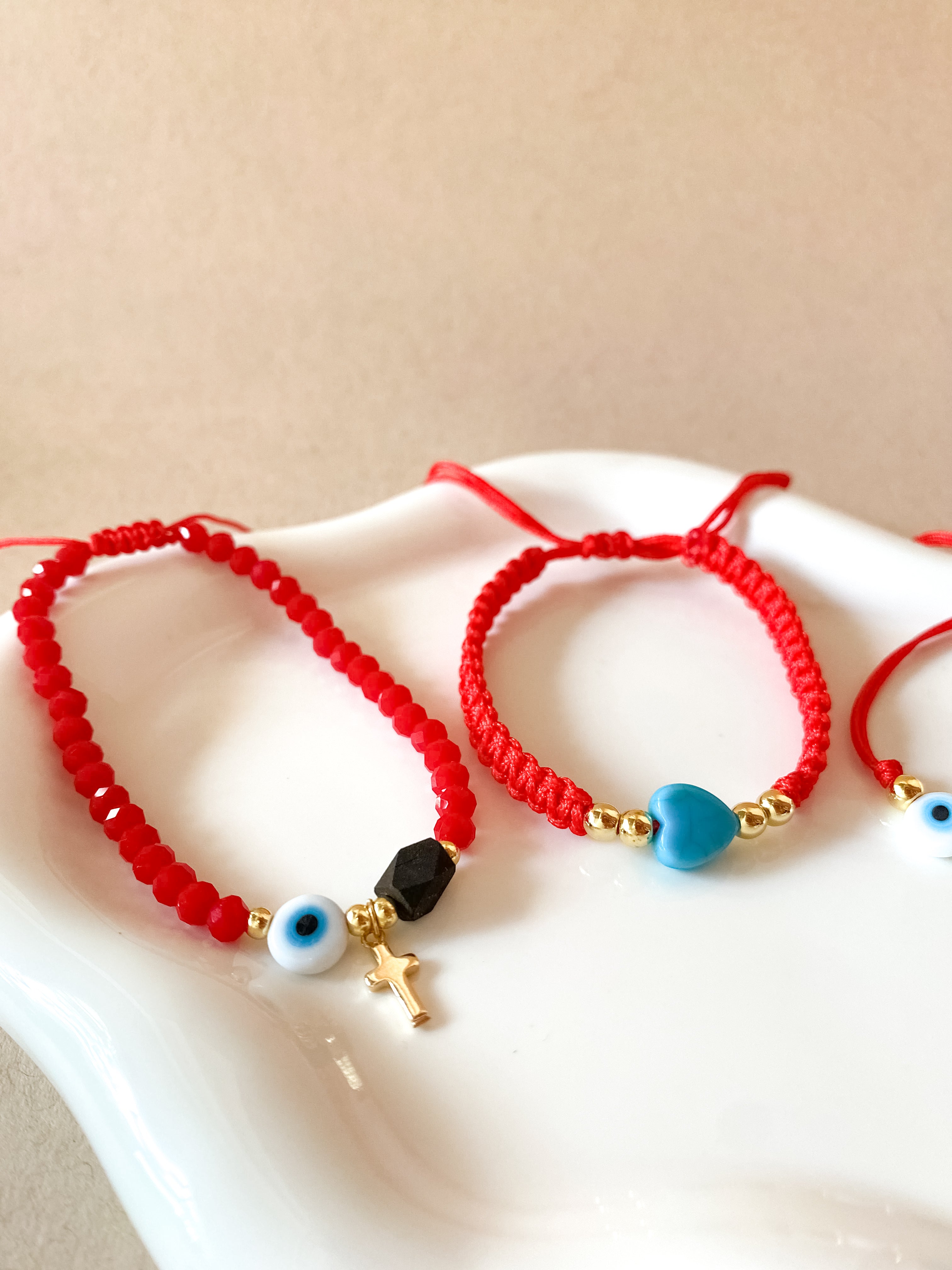 Variety of Red Threads Protection Charms Adjustable Bracelets