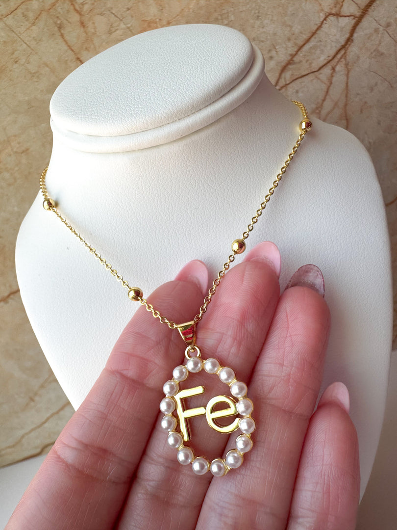 Cadena FE en Perlas