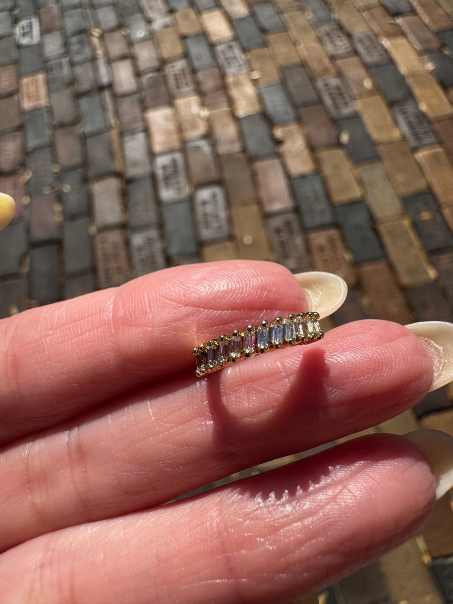 Shiny Little Zircons Ear Cuff