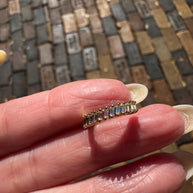 Shiny Little Zircons Ear Cuff