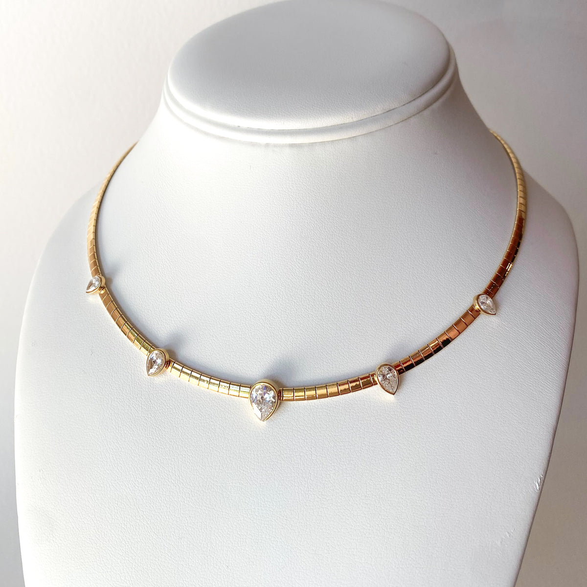 Golden Drop Zircons Choker Steel Necklace