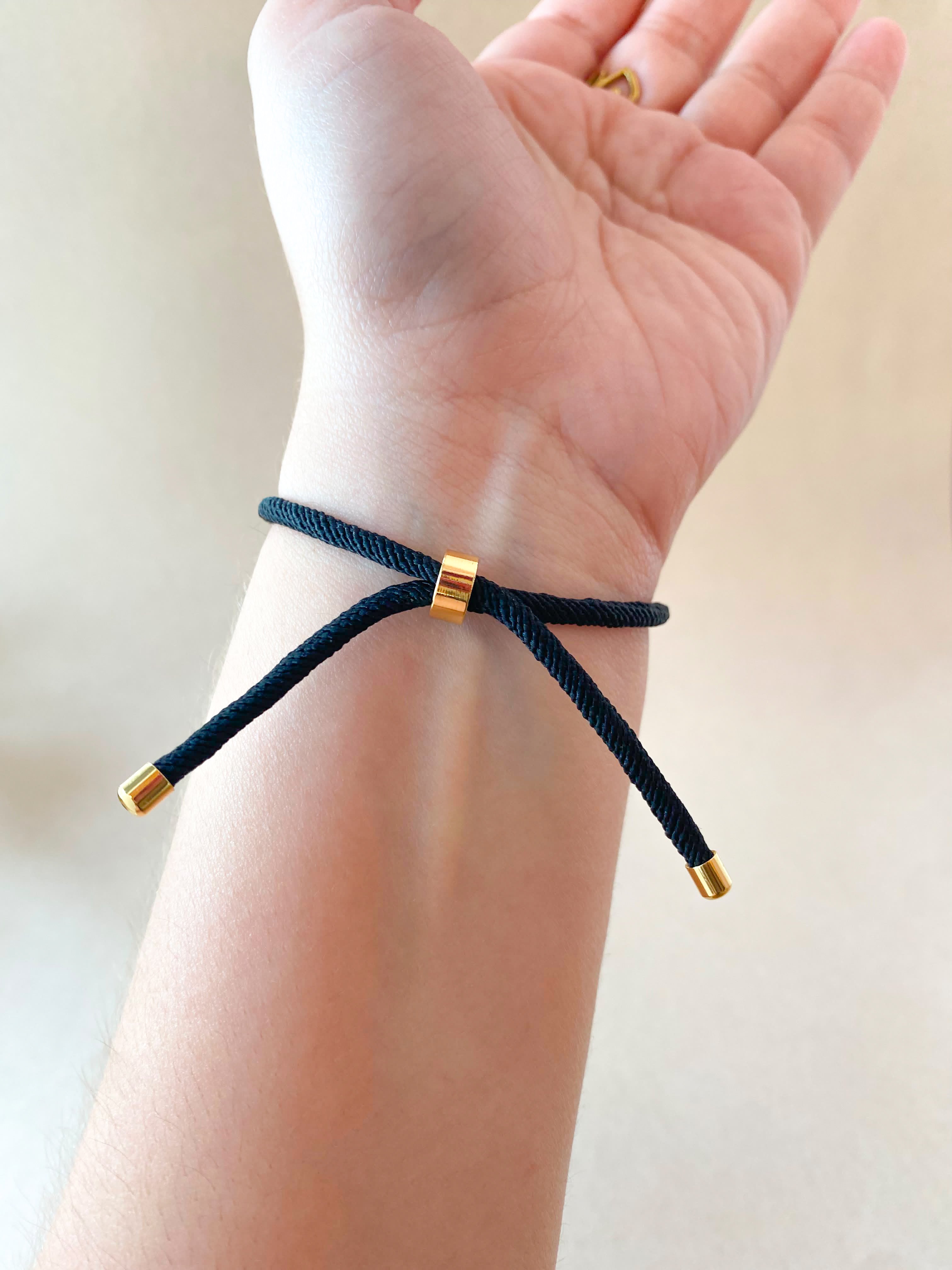 2 Shiny Girls and Heart Black Adjustable Bracelet