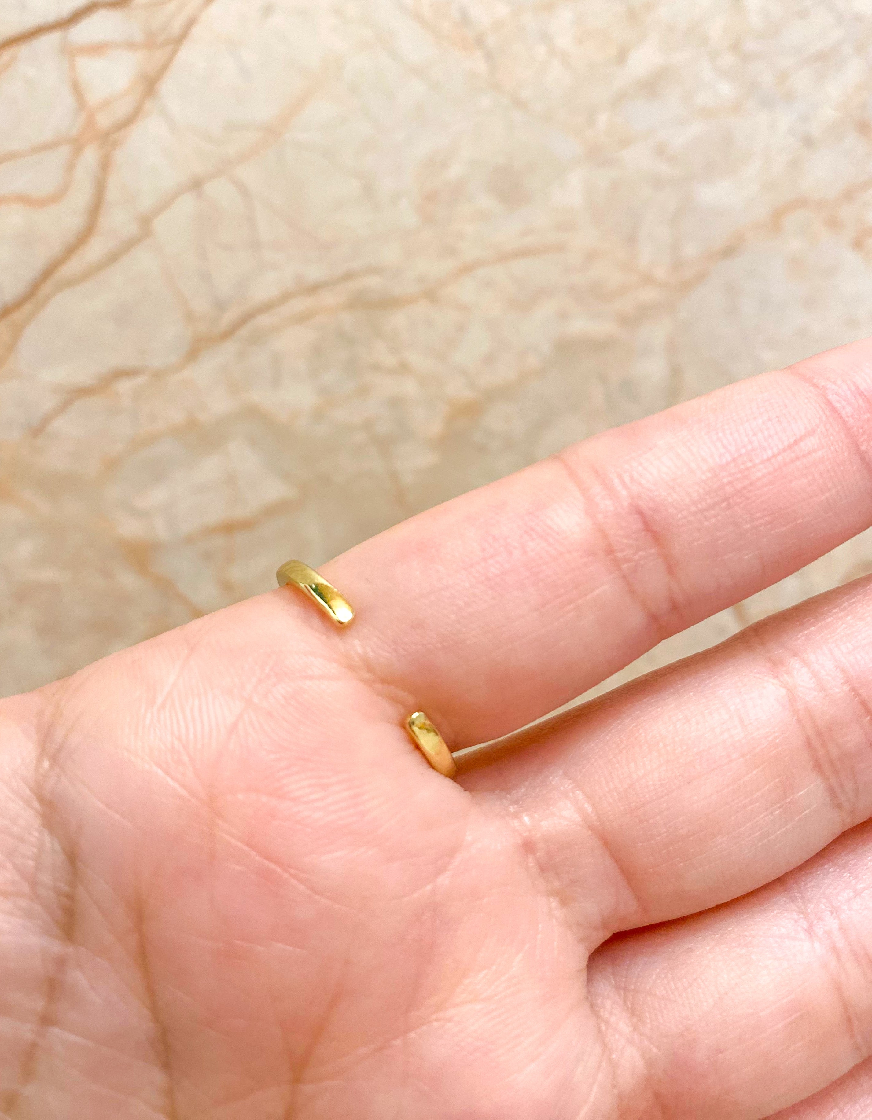 Double Zirconia Heart Ring