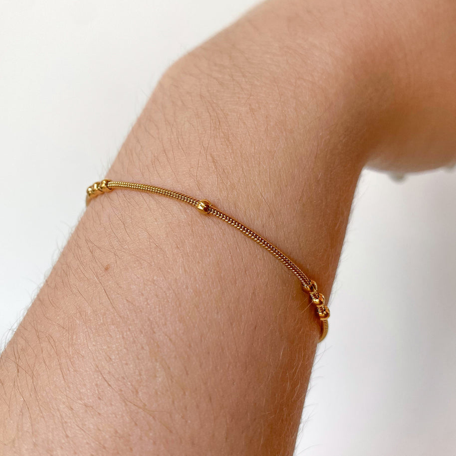 Golden Classic Style Steel Thin Bracelet