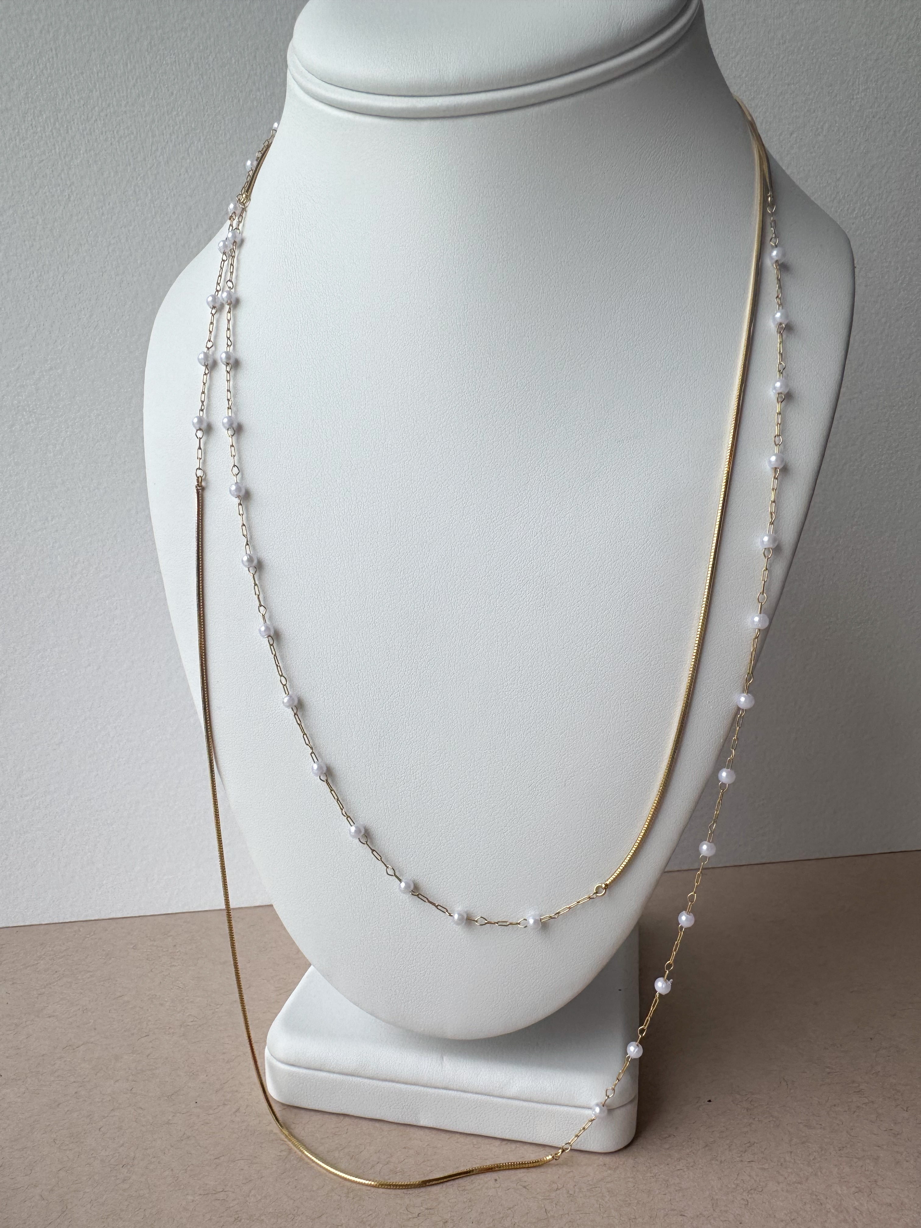 Large Pearls Golden Necklace