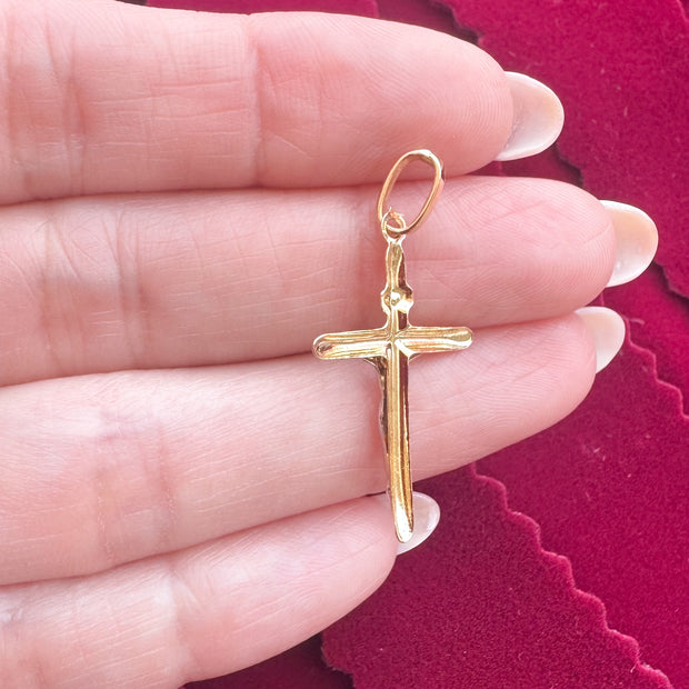 Crucifijo Bicolor en Oro 18K (750)