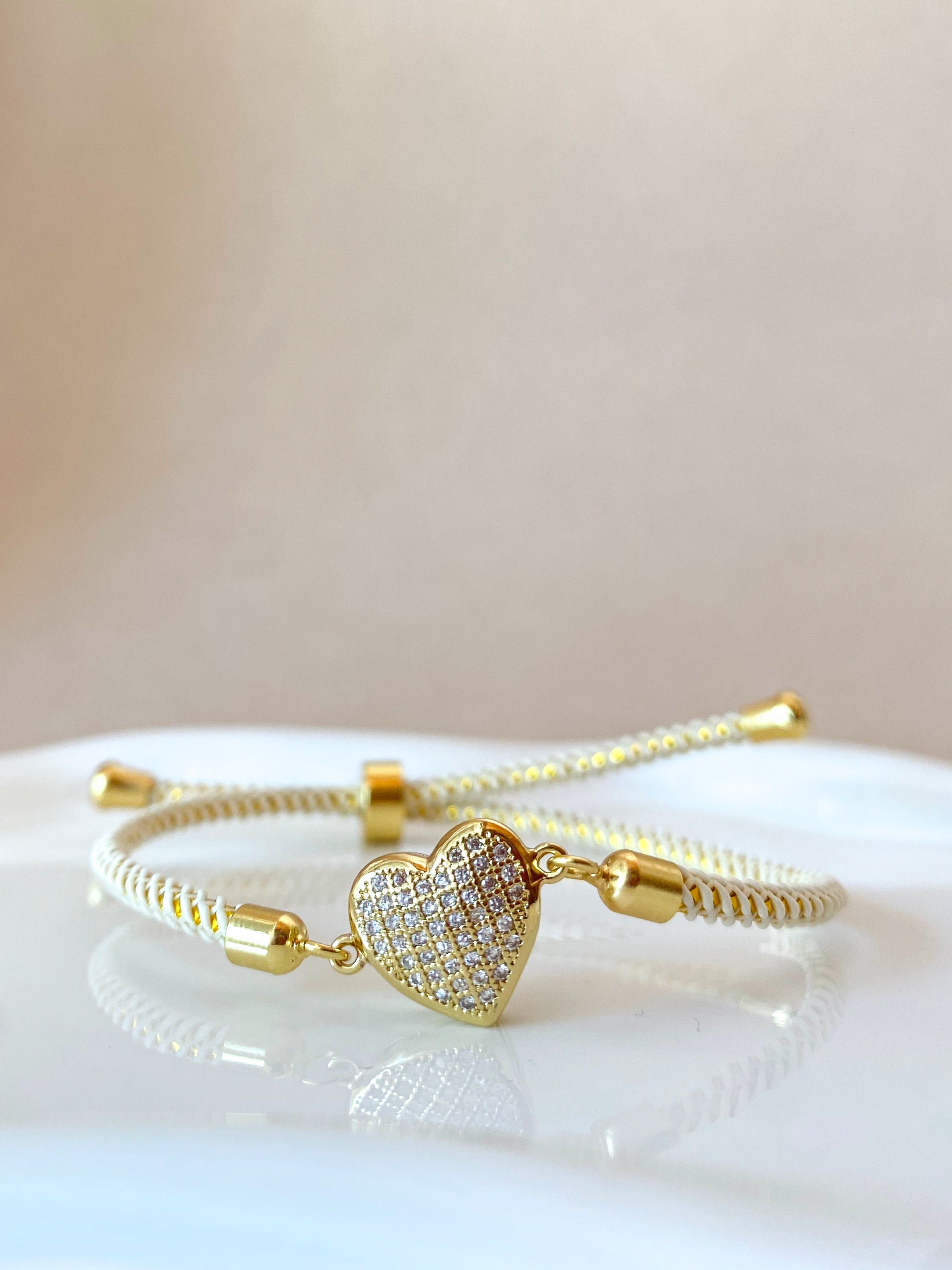Shiny Heart Cream Adjustable Bracelet