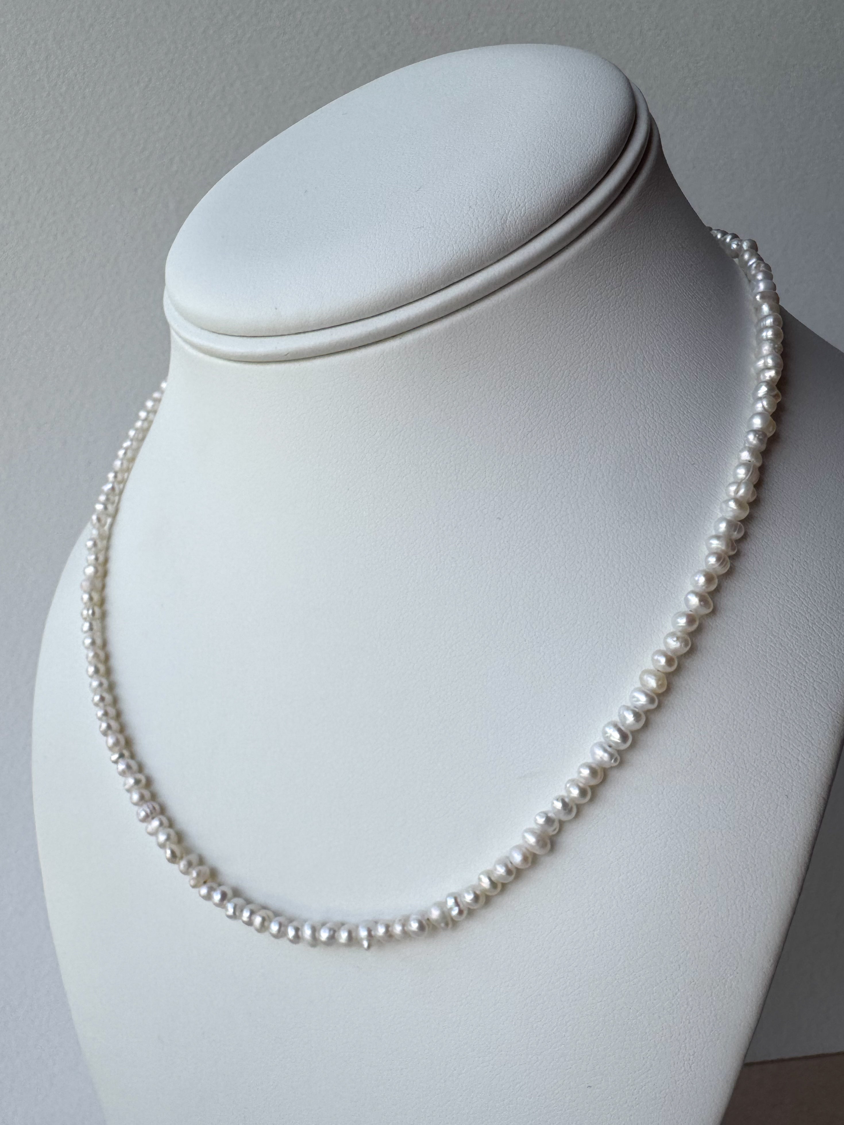Real Pearls Style Necklaces