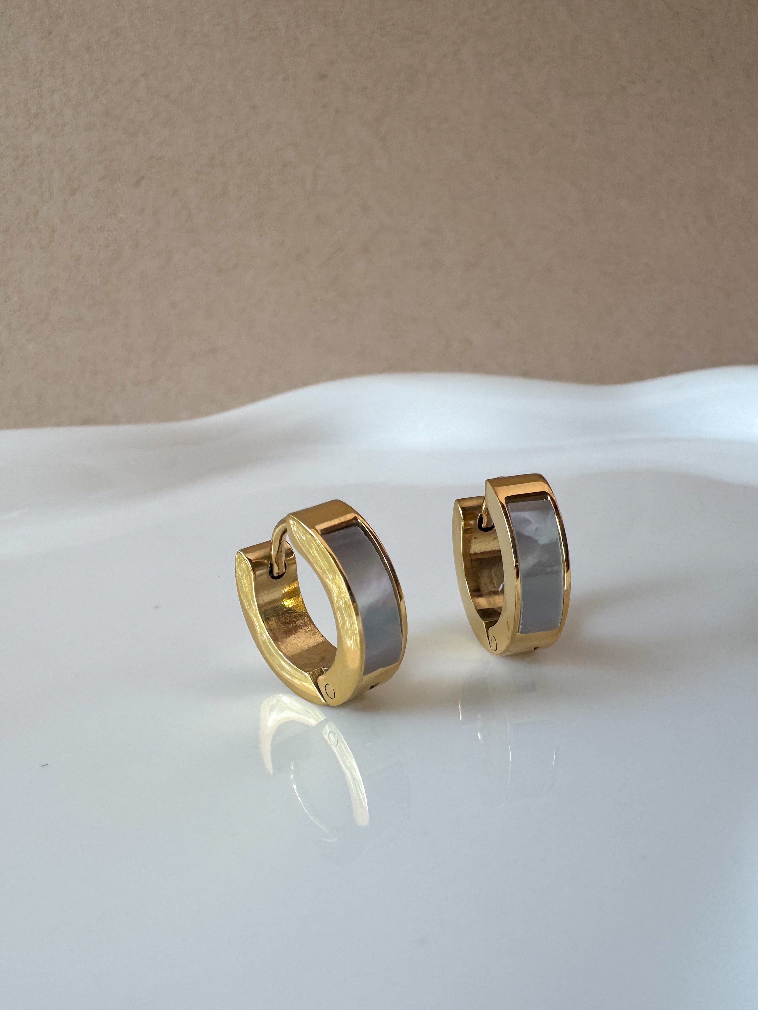 Golden Classic Mother Of Pearl Steel Hoops