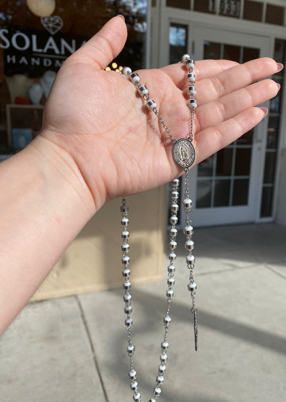 Rosario Largo Caballero White & Silver