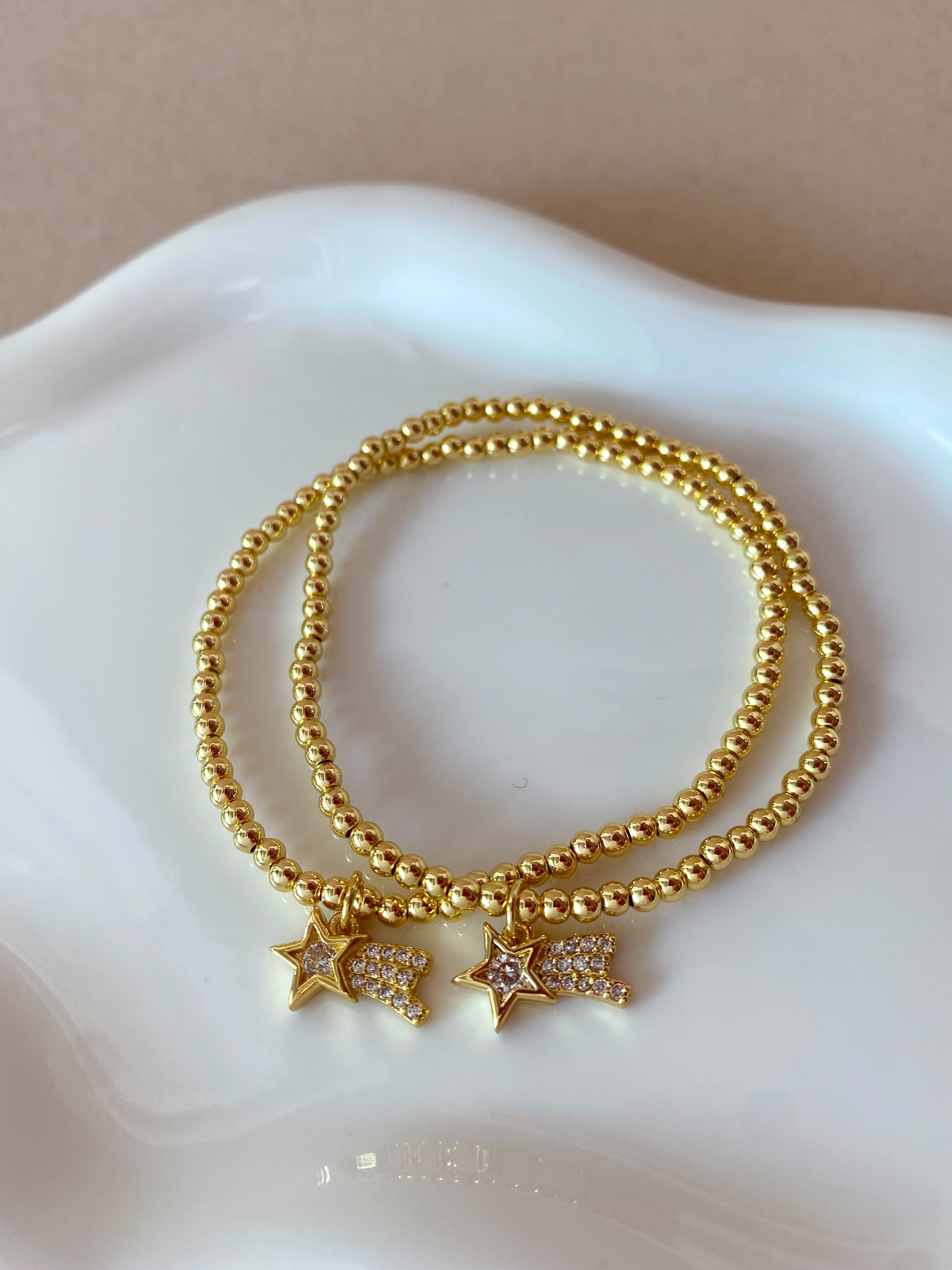 Star, White Heart and Faith Charms Elastics Bracelets