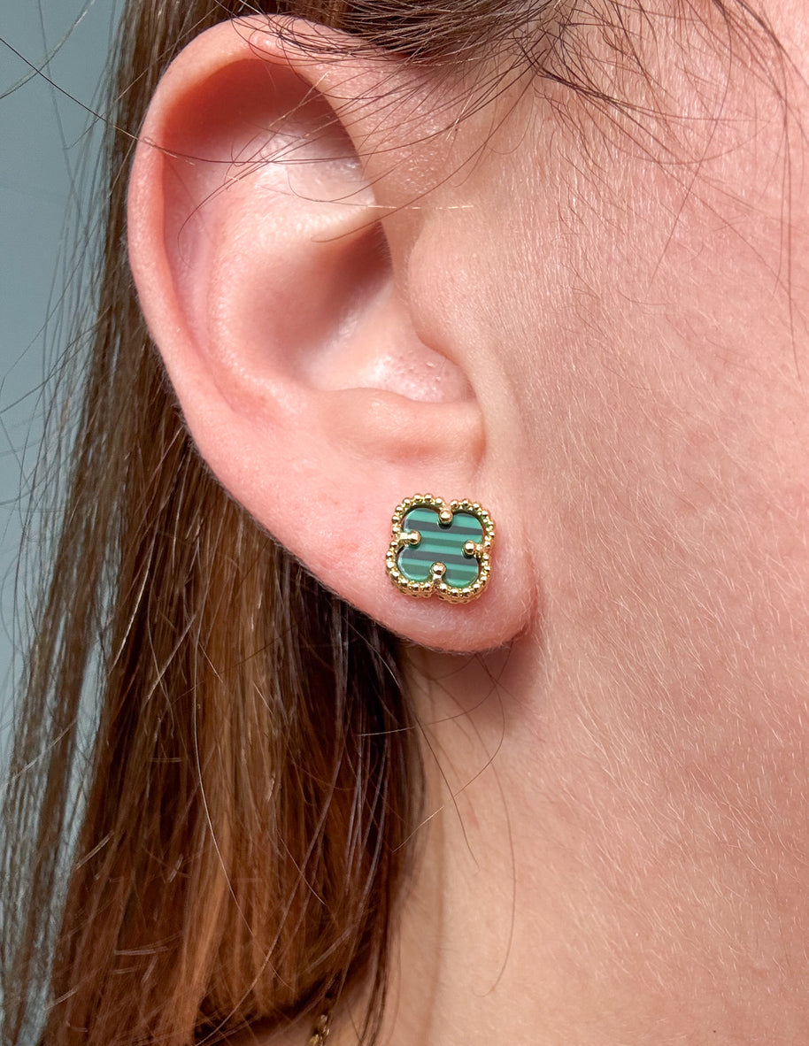 Aretes Topitos Clover de Varios Colores