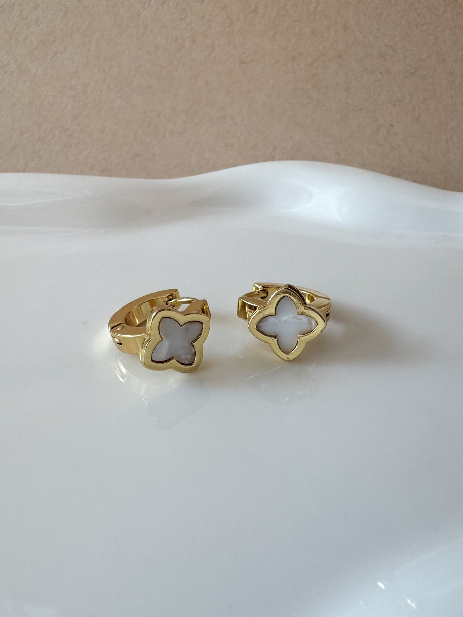 Clover Mother Of Pearl Steel Hoops