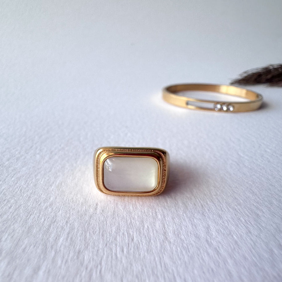 Mother od Pearl Square Style Steel Ring