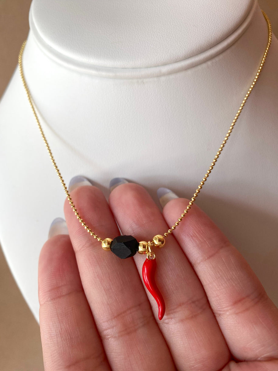 Azabache and Red Horn Adjustable Necklace