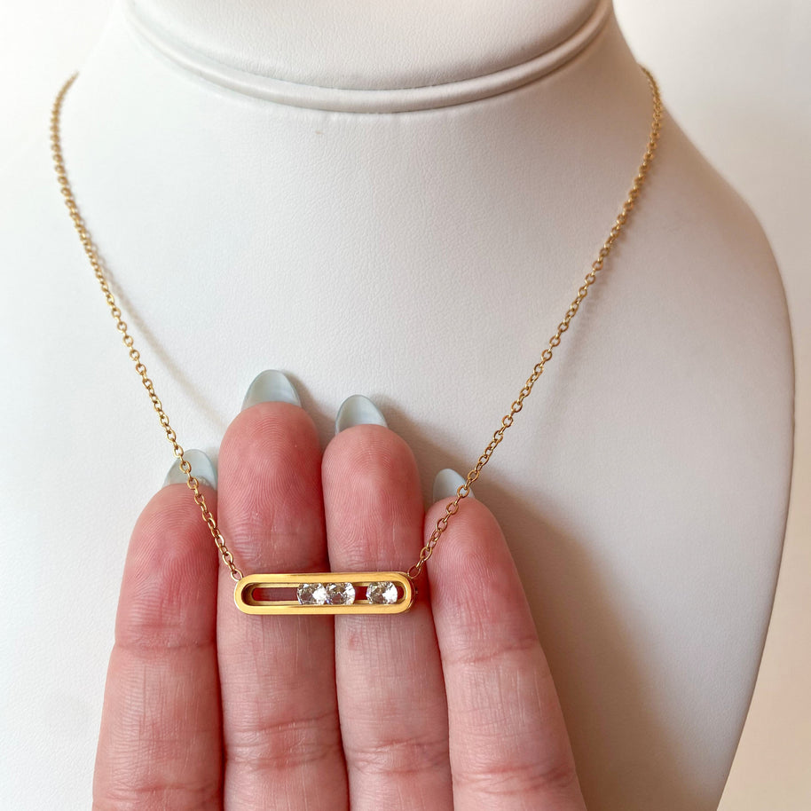 Moving Zircon Bar Steel Necklace