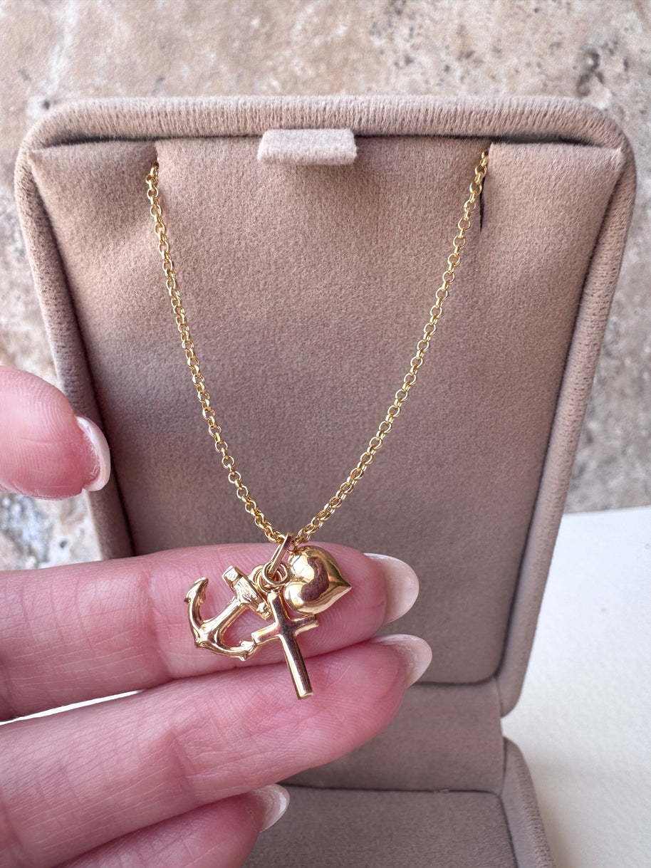 Liitle Style Rolo Chain and 3 Gracias Charm 18k Solid gold