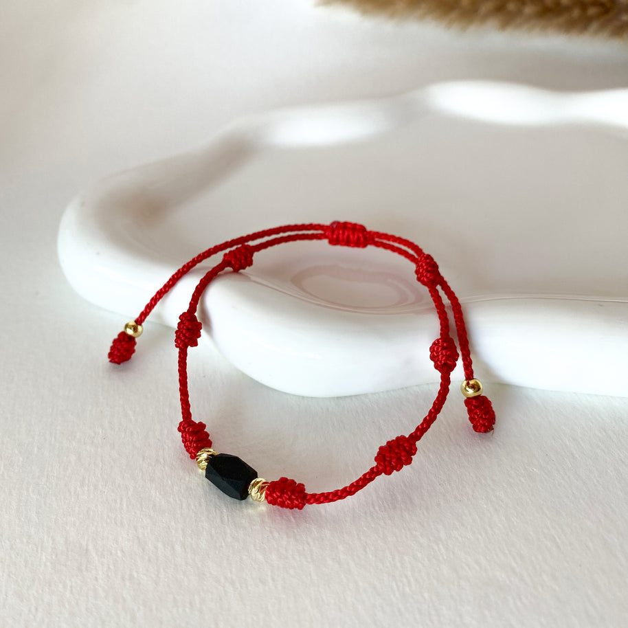 7 Knots Azabache Thread Bracelet