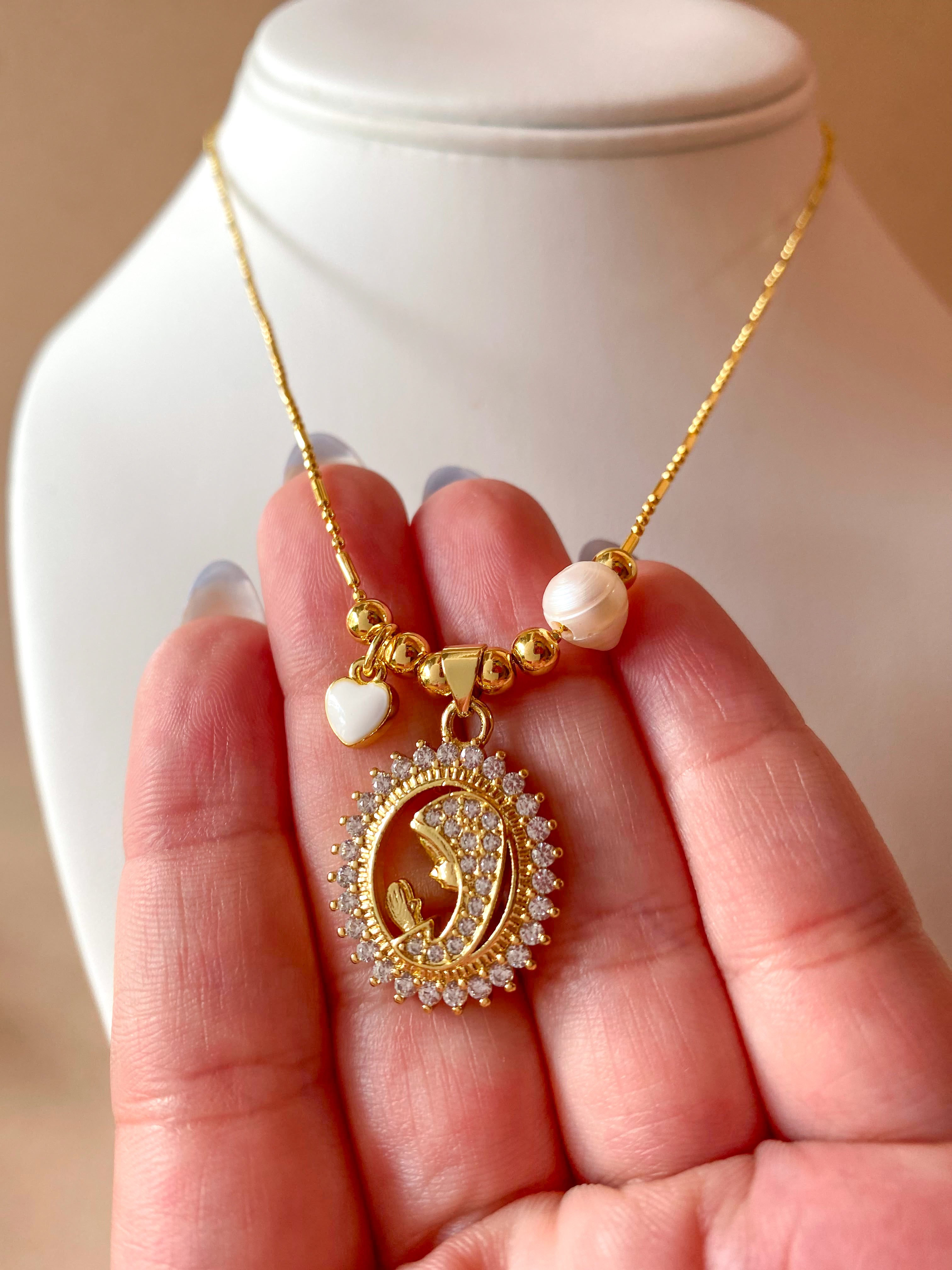 Prayer Virgin Crystal Medal & Pearls Adjustable Necklace