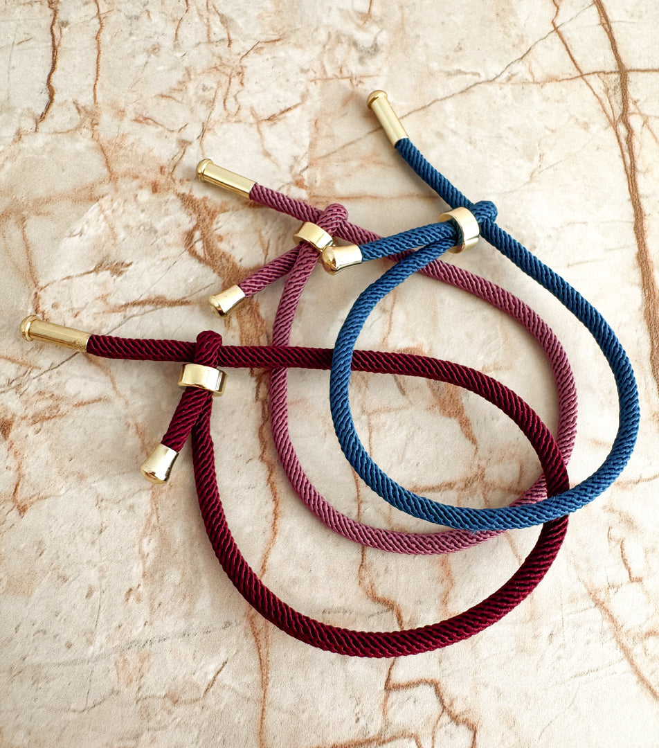 Pulseras Ajustables Plain Colores Oscuros
