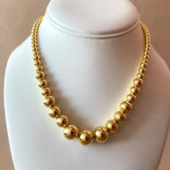 Big, Medium and Little Golden Balls Pattern Necklace
