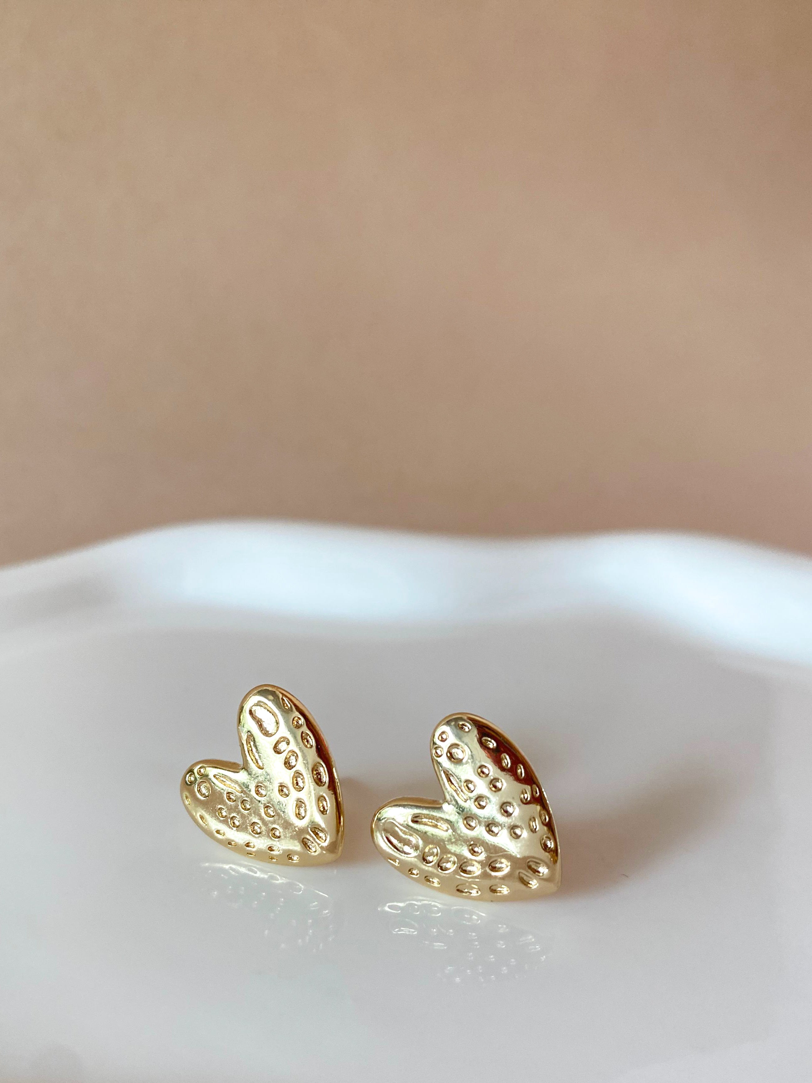 Medium Heart Golden Shape Earrings