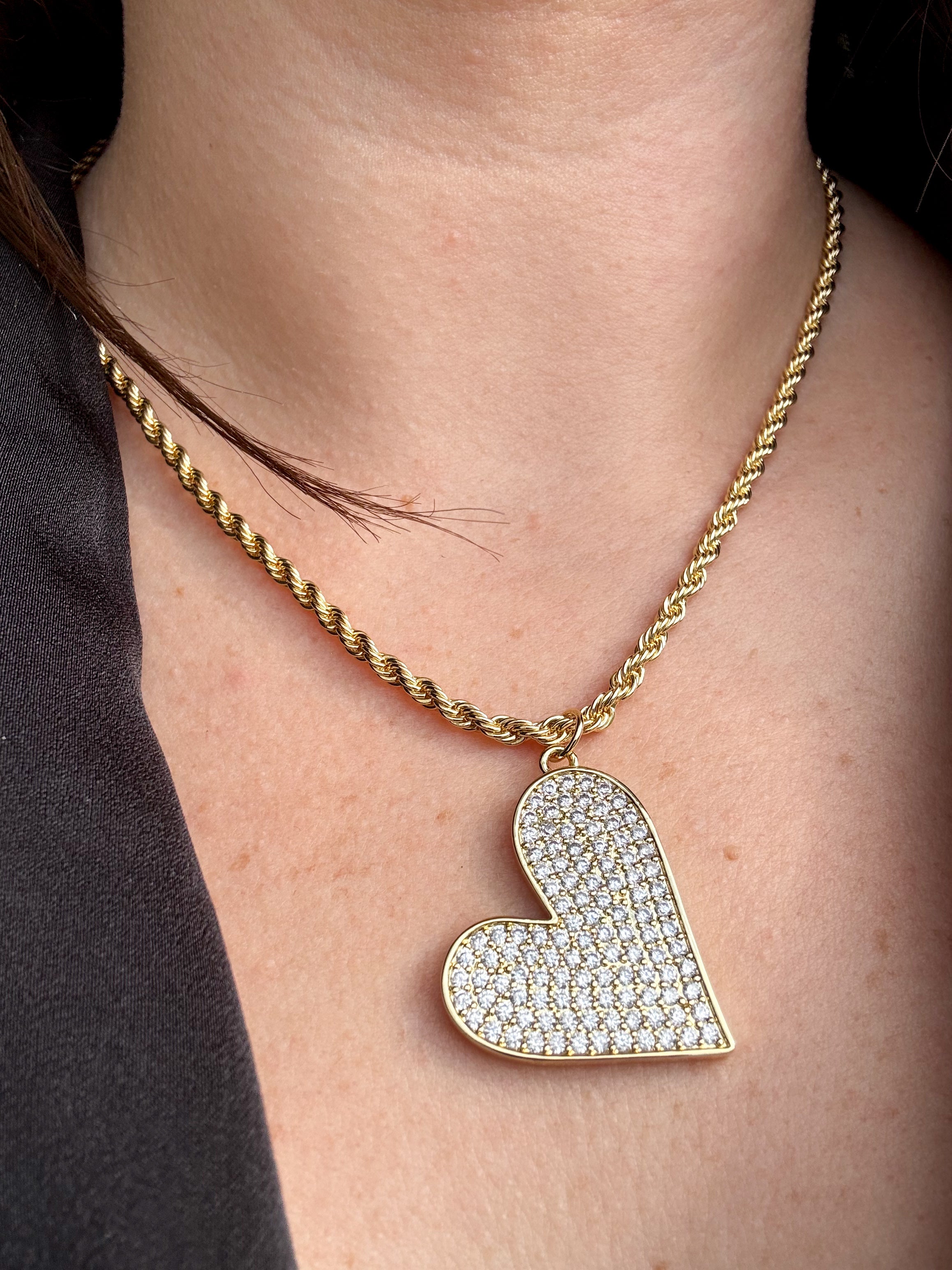 Big Zirconia Heart Necklace