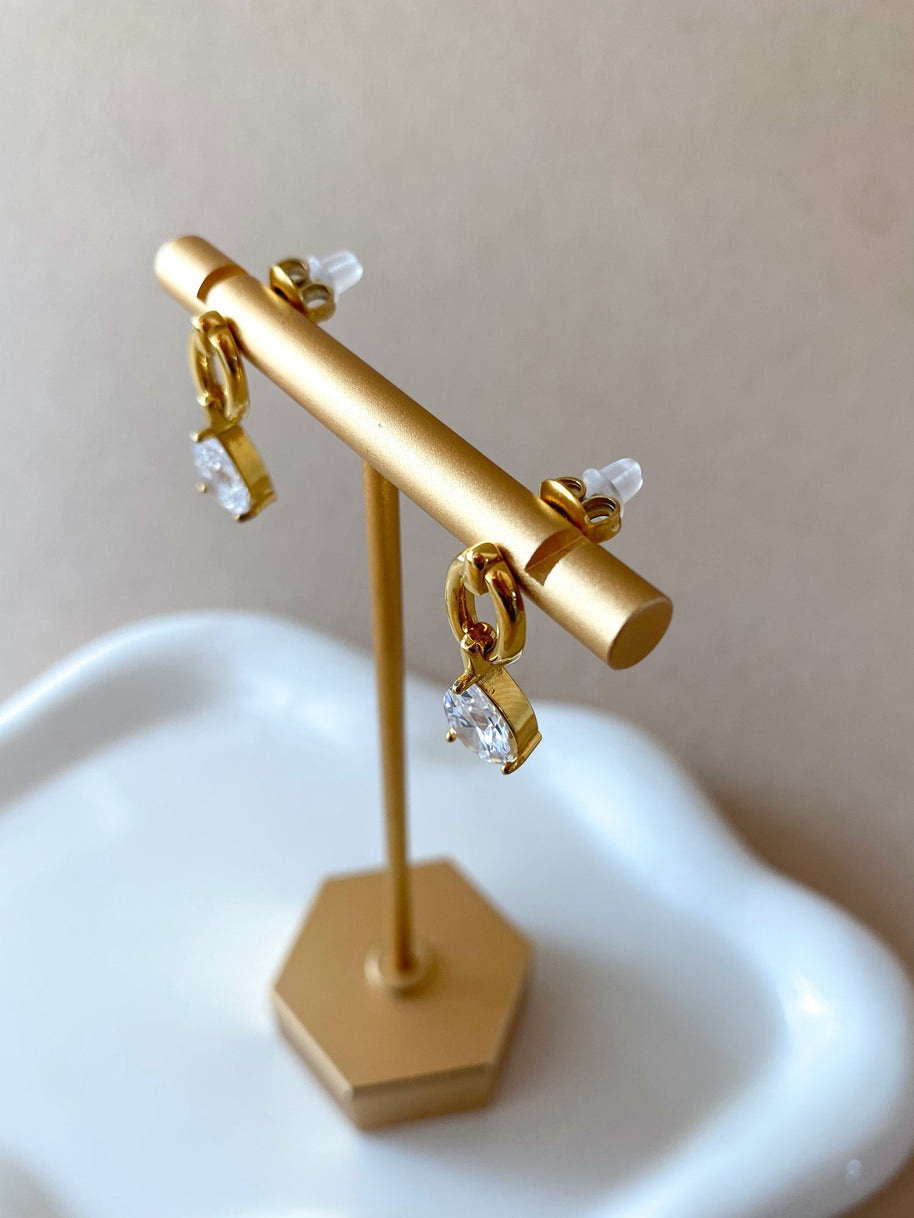 Large & Medium Drop Crystal Style Earrings