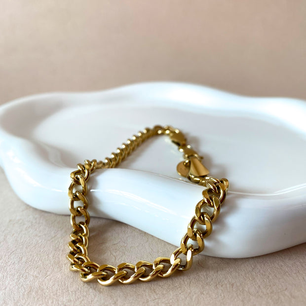 Golden Steel Medium Links Men Bracelet