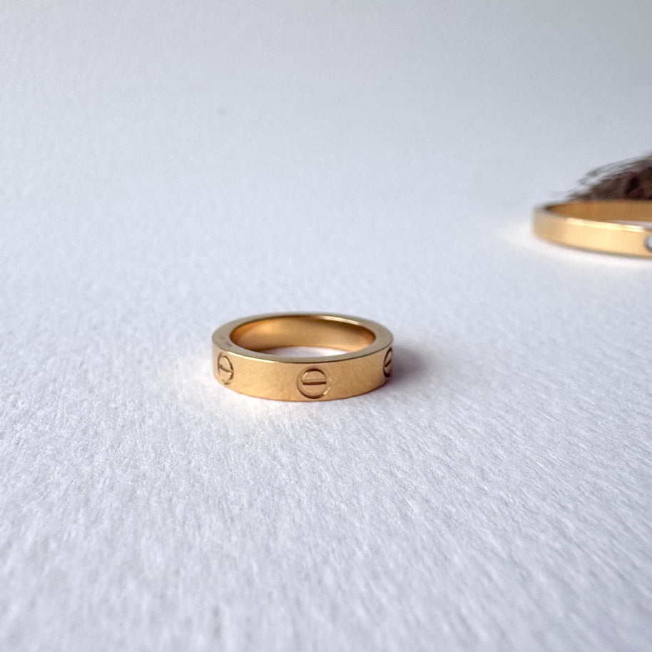Golden Screw Style Steel Ring