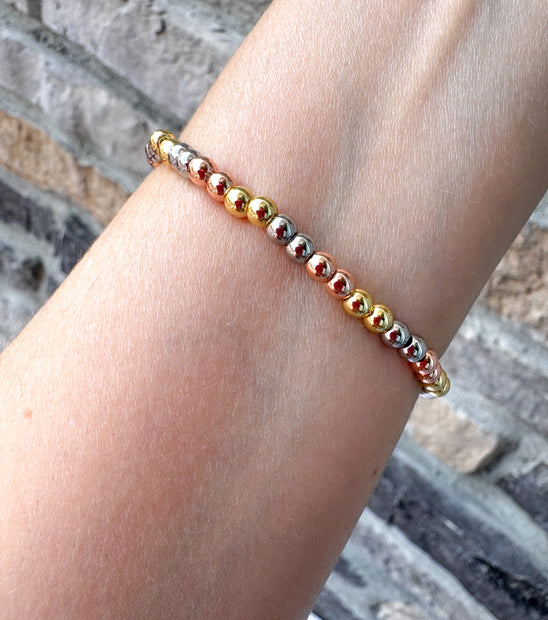 Pulsera Elástica con dije de Virgen