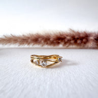 3 Zircons Style Layer Golden Steel Ring