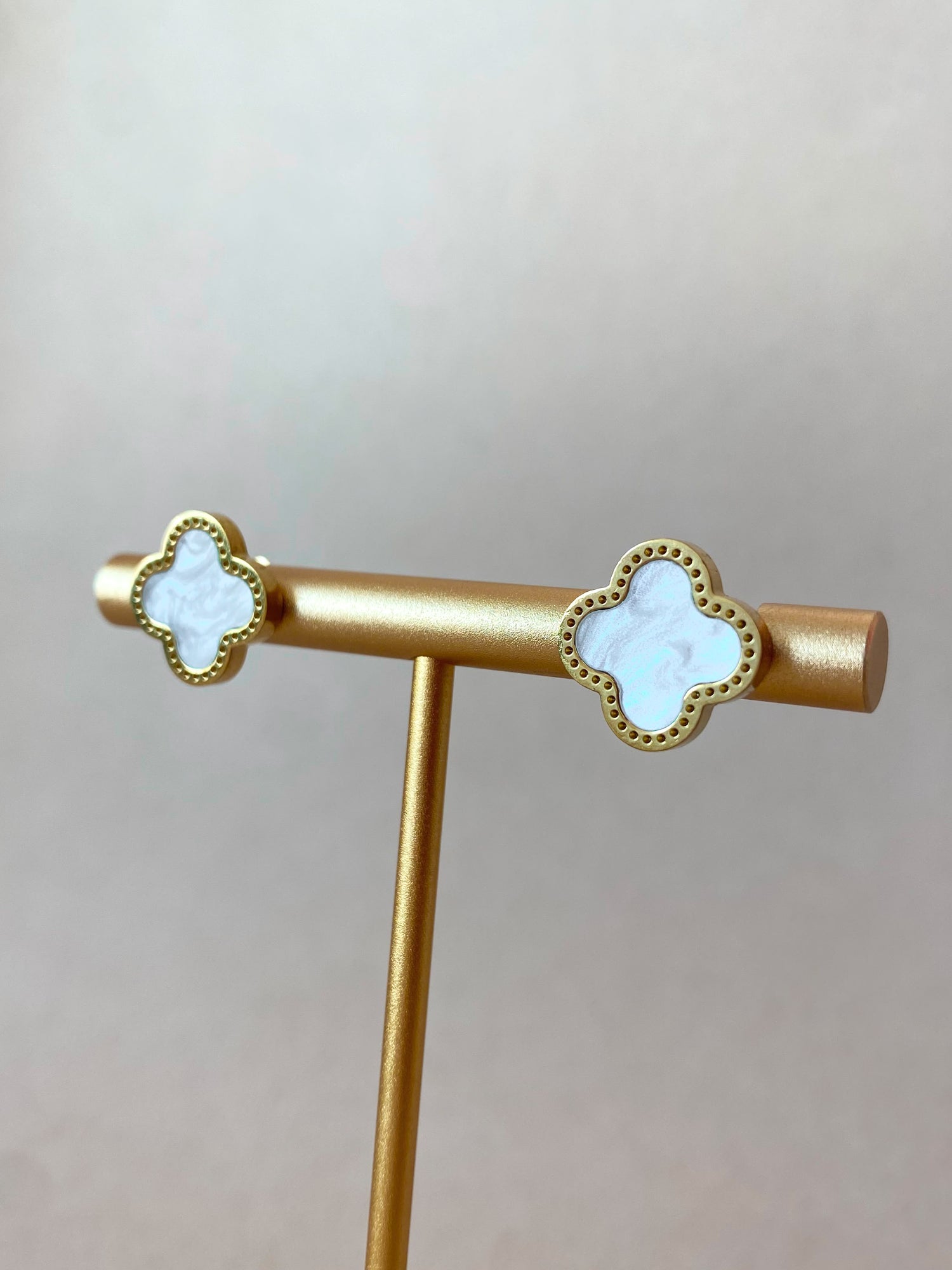 Mother of Pearl White Clover Steel Earrings