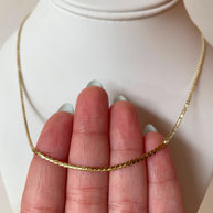 Plain Golden Rigid Style Chain