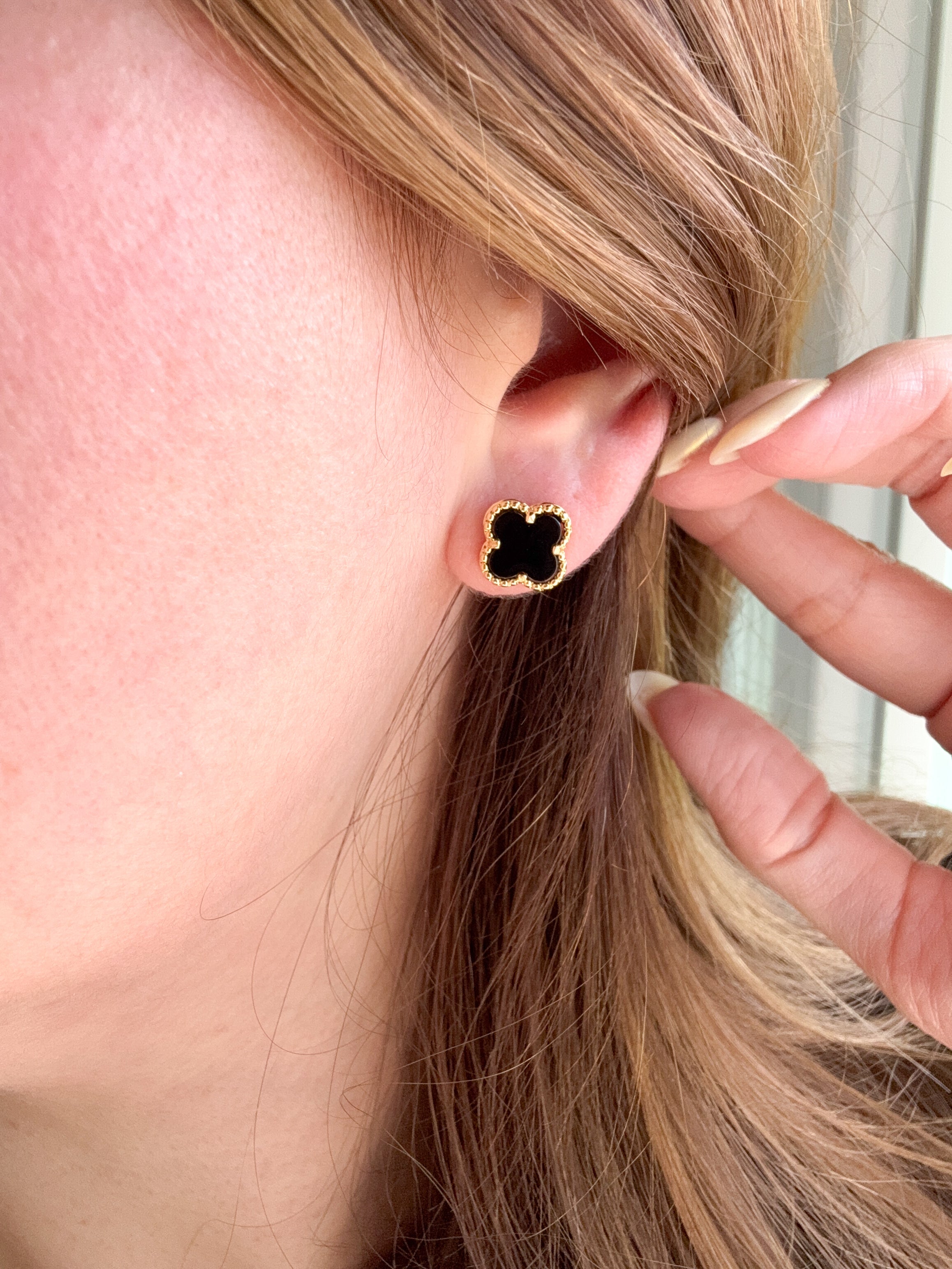 Clovers Green & Black Earrings