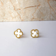 Aretes Topitos Clover de Varios Colores