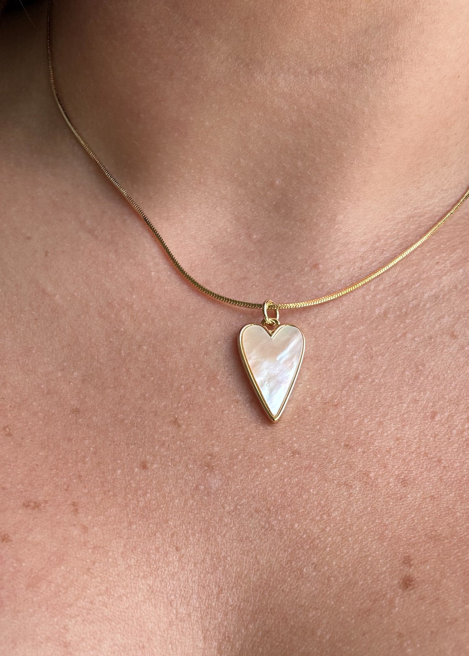 Mother of Pearl Heart Plain Adjustable Necklace
