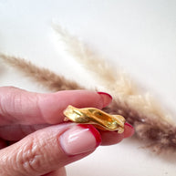 Golden Twist Shape Steel Ring