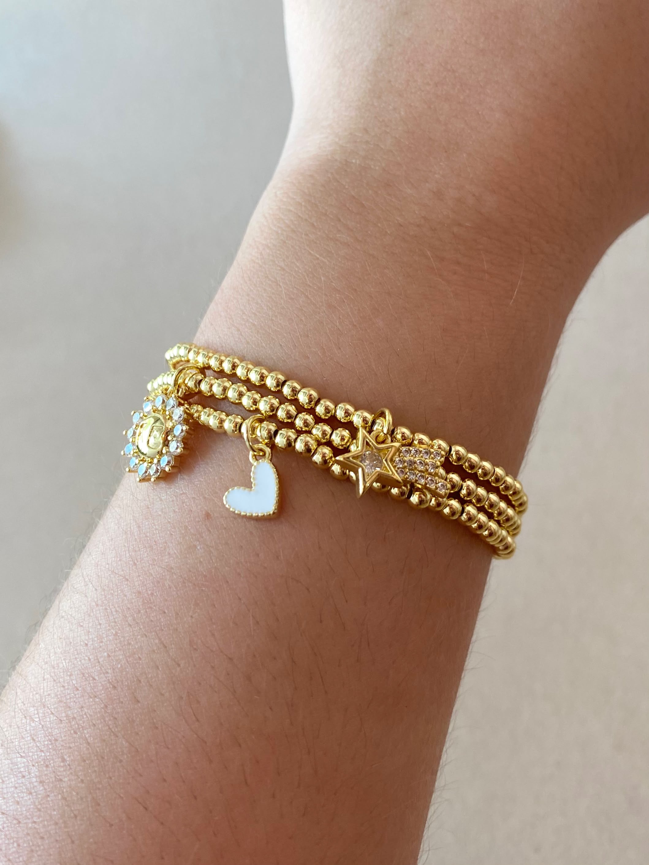 Star, White Heart and Faith Charms Elastics Bracelets