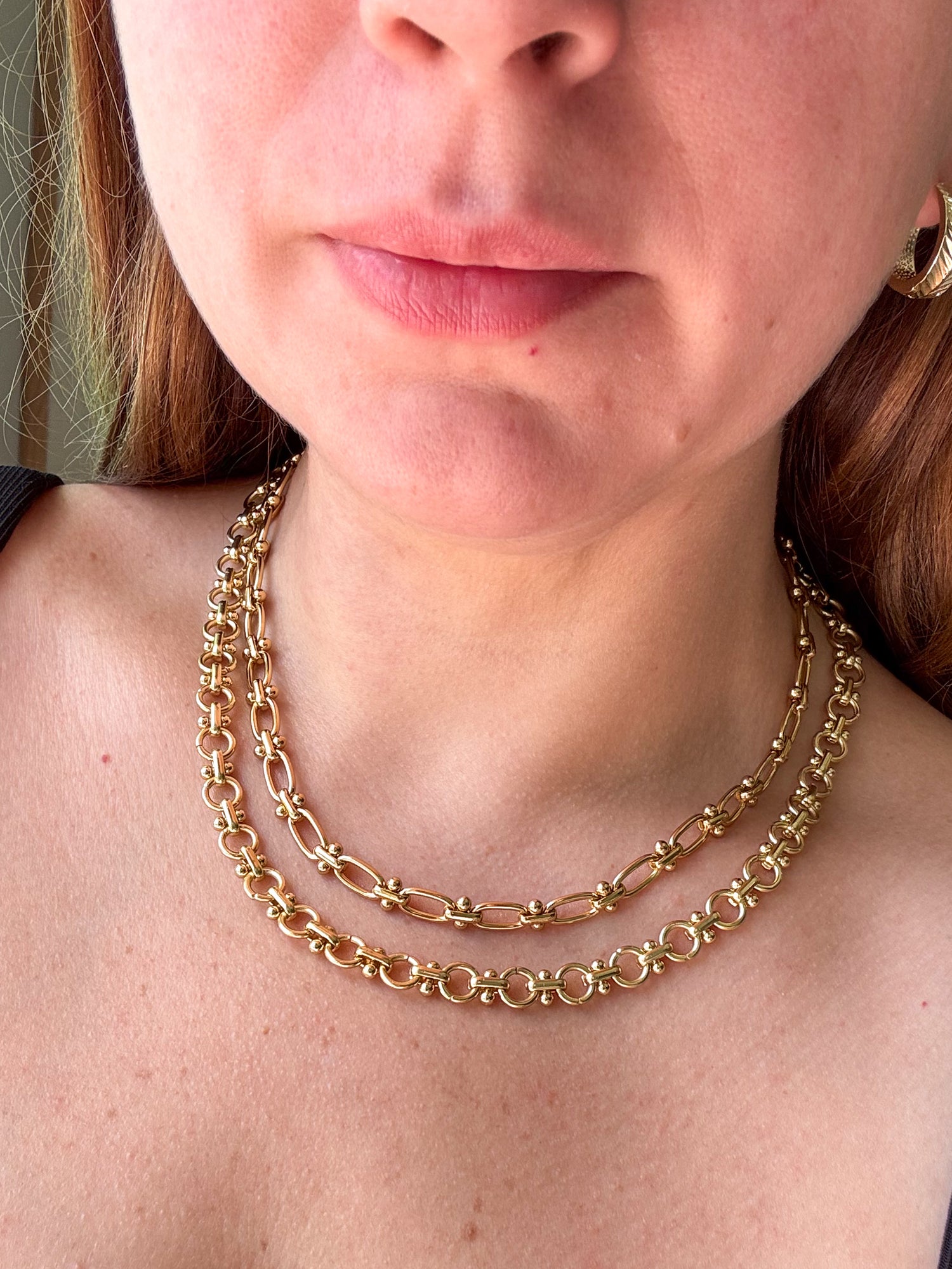 Oval or Round Classic Golden Steel Links Chain Necklaces