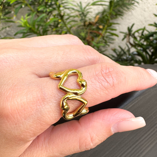 Stainless Steel Ring Golden Heart Pattern.
