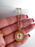 Load image into Gallery viewer, Necklace of Cross in Nacar
