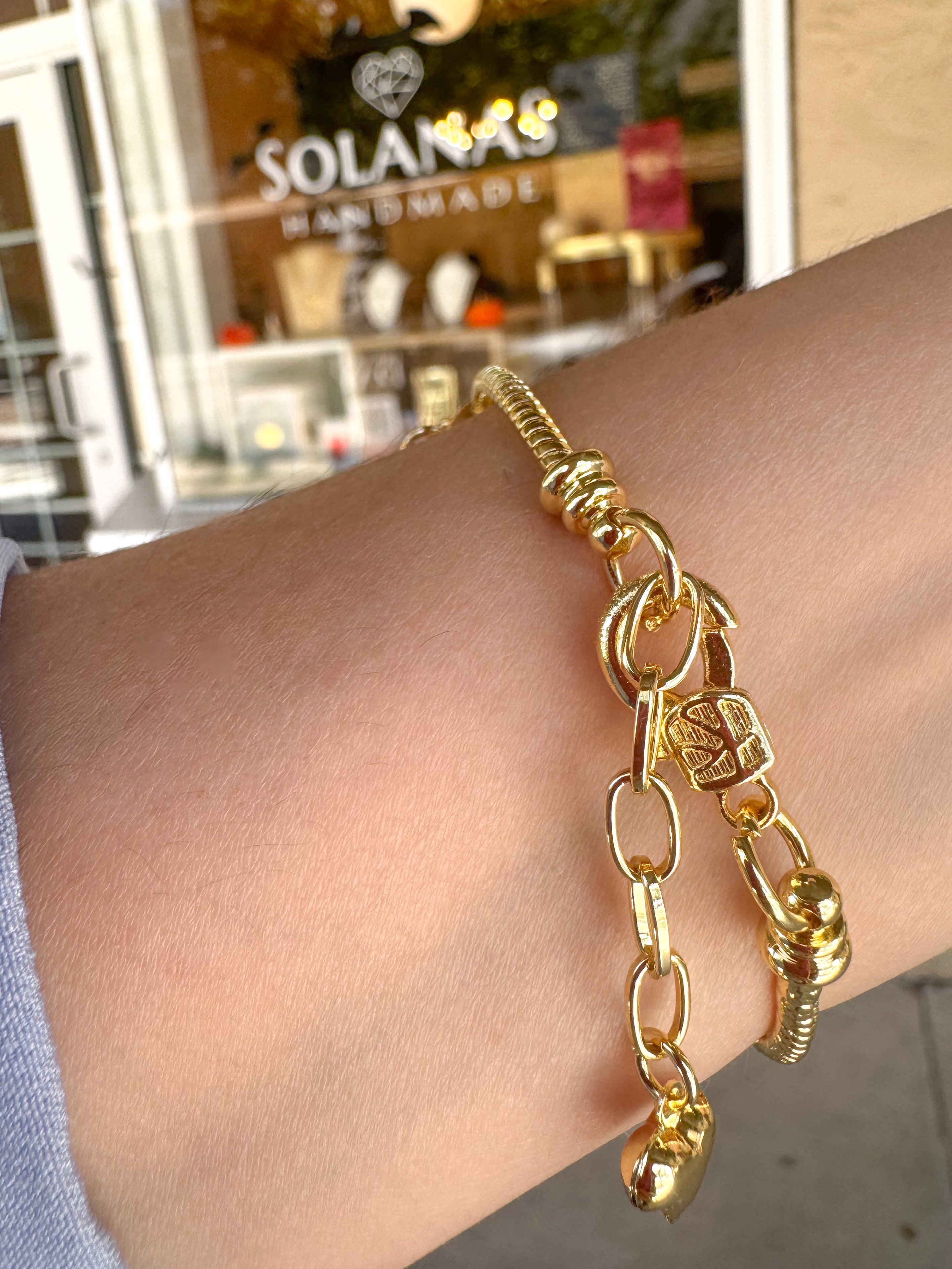 Bracelet 3 Protection Charms