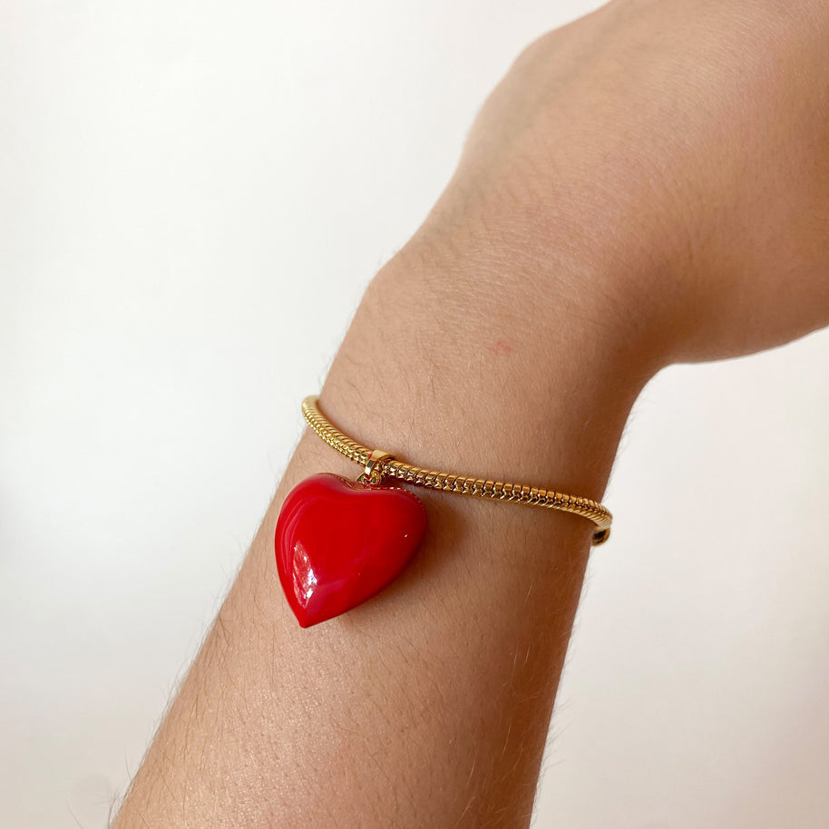 Medium Red Heart Golden Bracelet