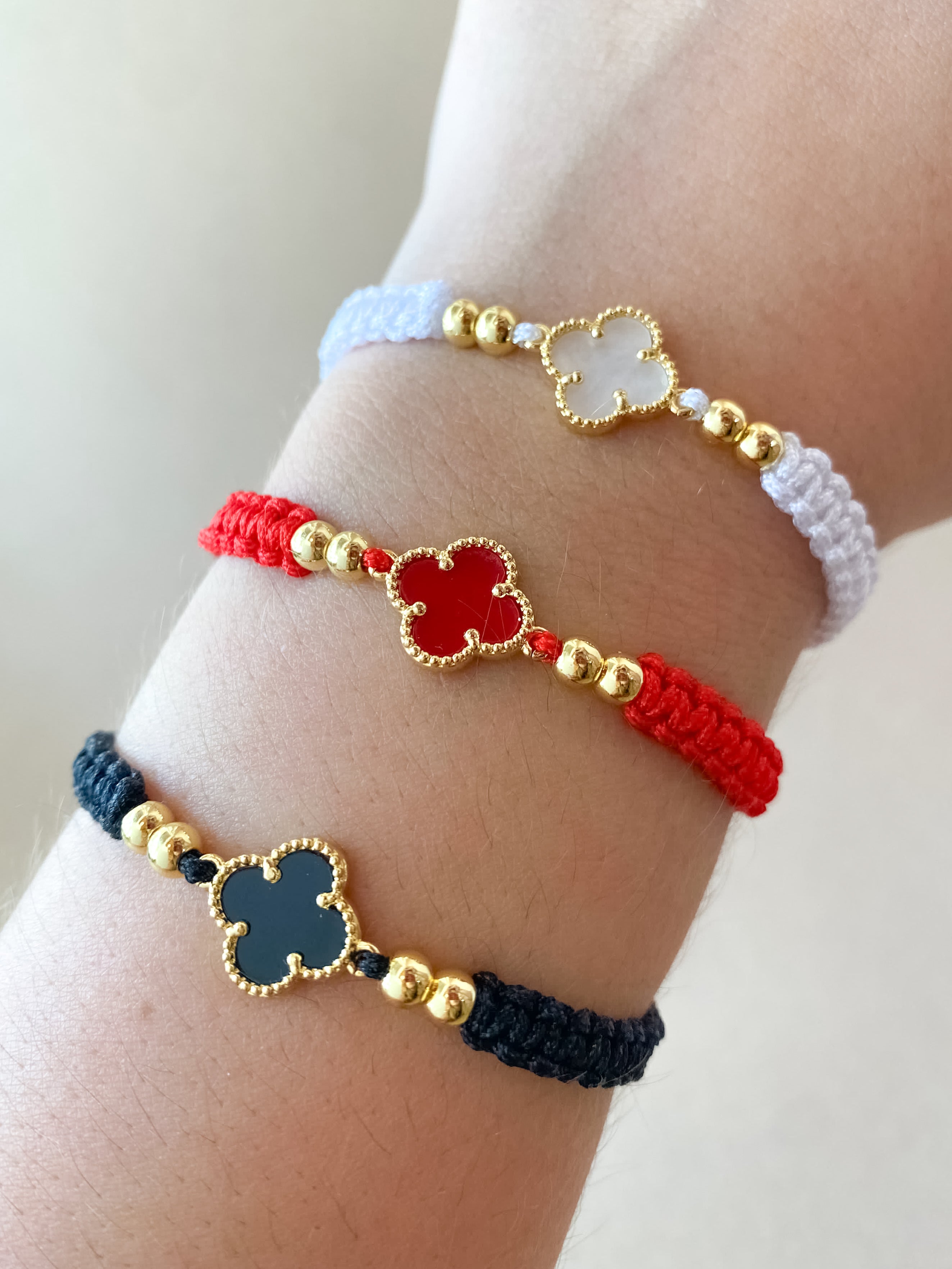 White, Red and Black Clovers Thread Adjustable Bracelets