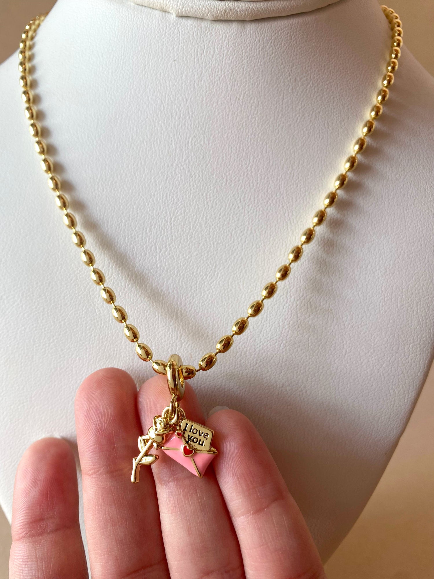 Rose "I love U" Necklace