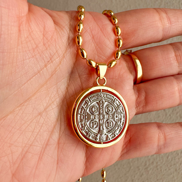 Cadena Guadalupe Silver & Gold