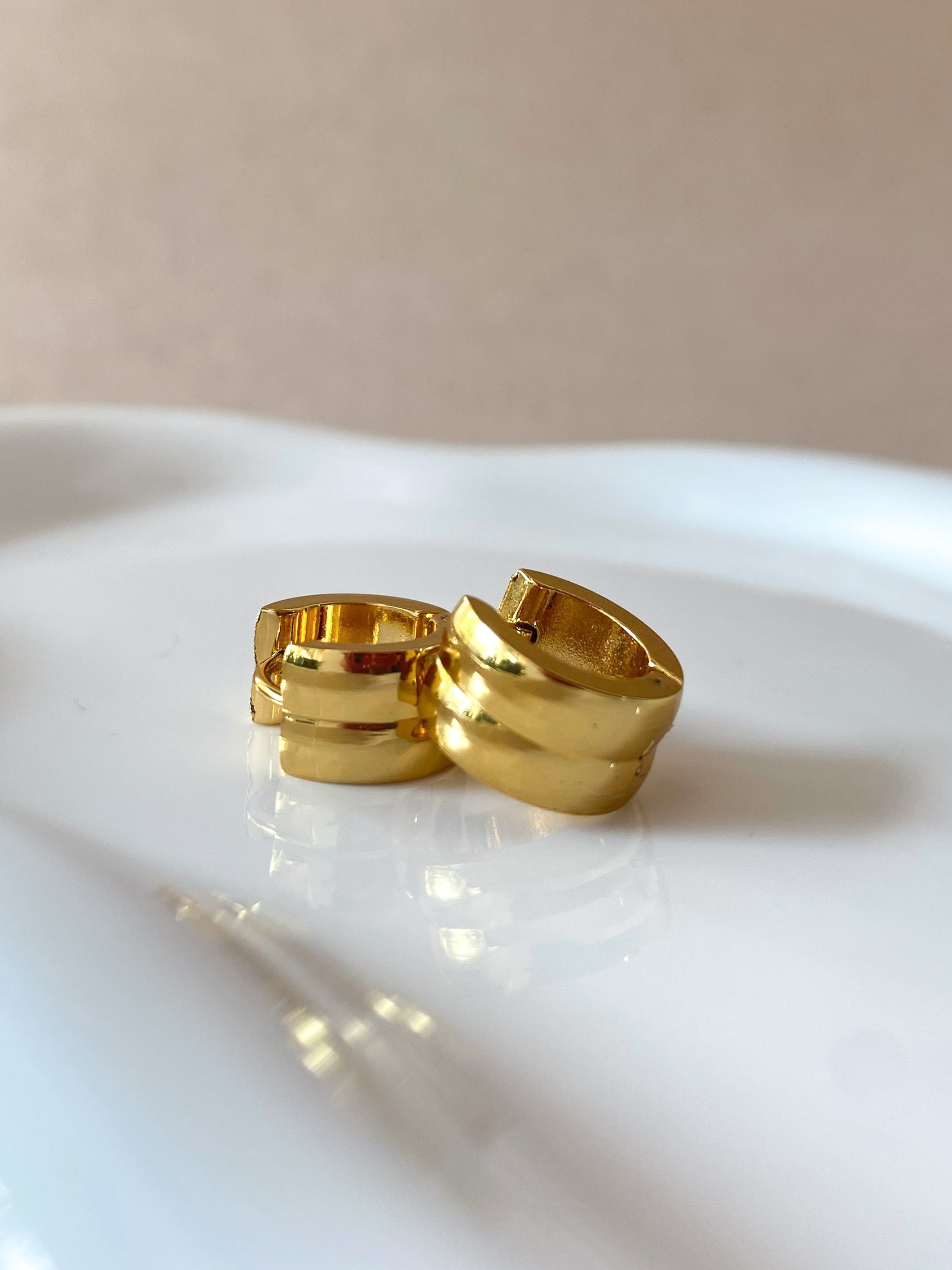 Golden Steel 2 Lines Hoops