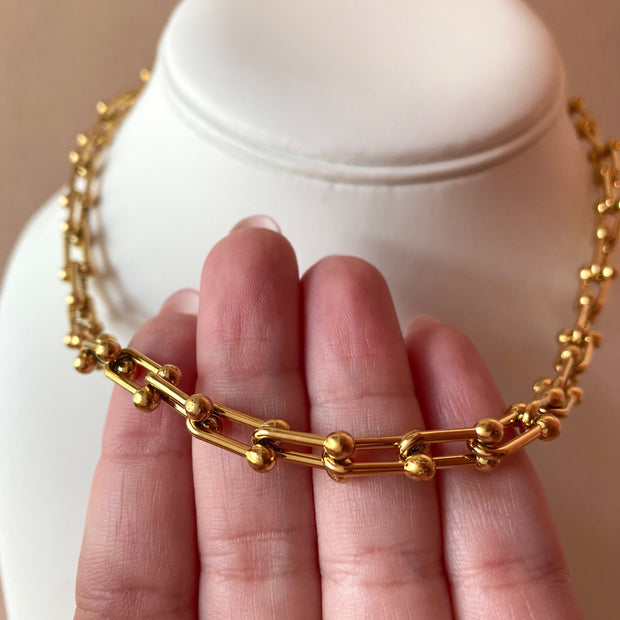 Golden Steel Medium Links Pattern Necklace