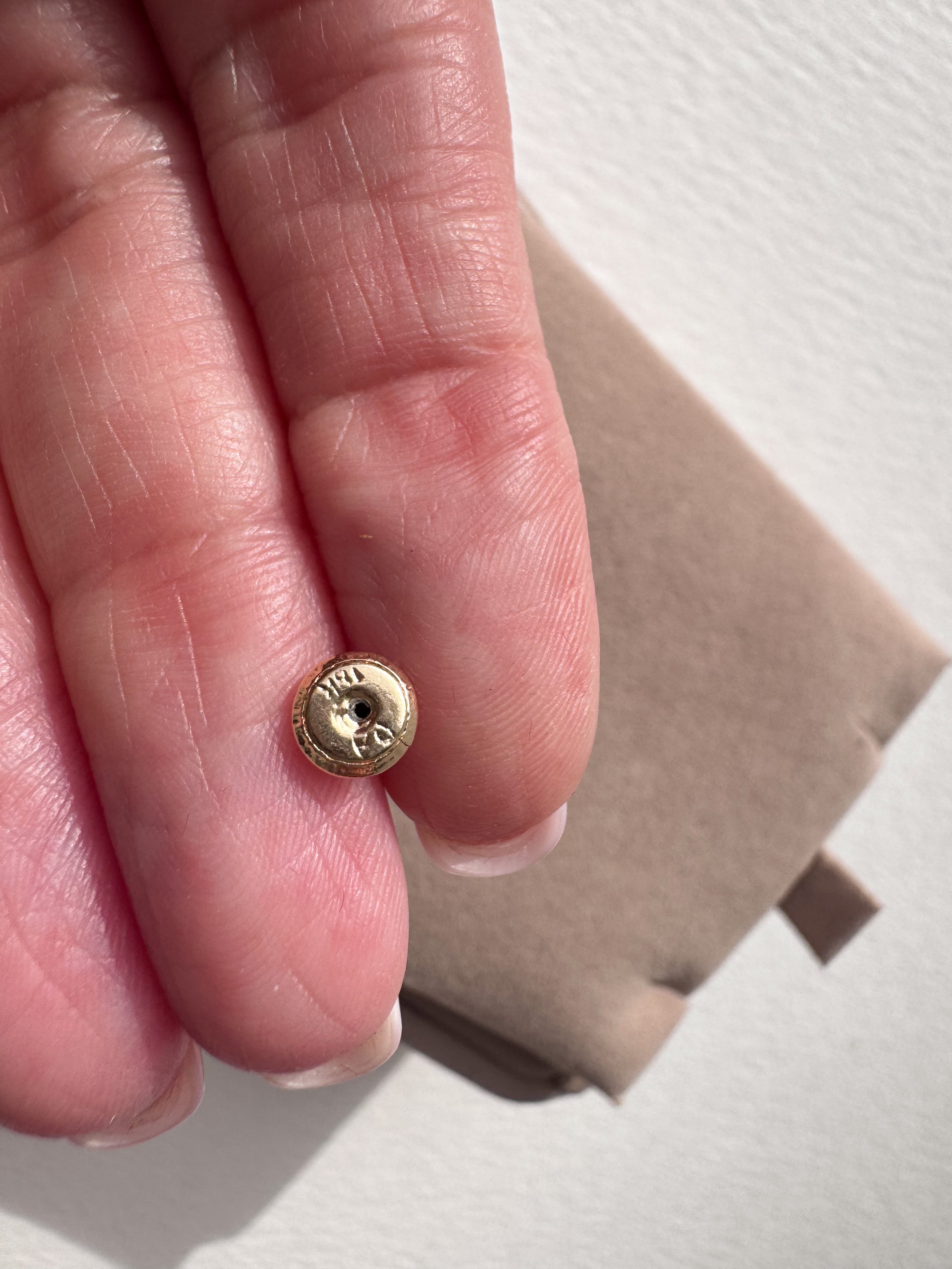 Topitos diamantados 3mm mini 18K